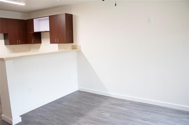 Building Photo - 302 Forest Ln