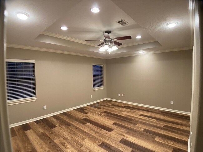 Building Photo - 13510 Wintercrest Dr