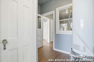 Building Photo - 438 W Kings Hwy