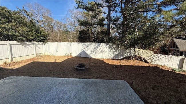 Building Photo - 11395 Brookhollow Trail