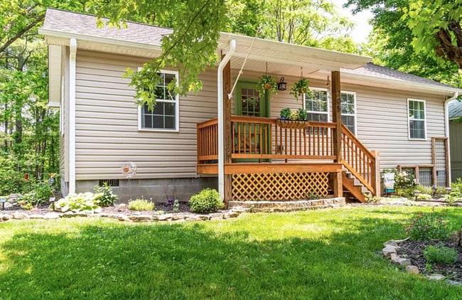 Building Photo - Adorable home available for rent 9/29/2025!