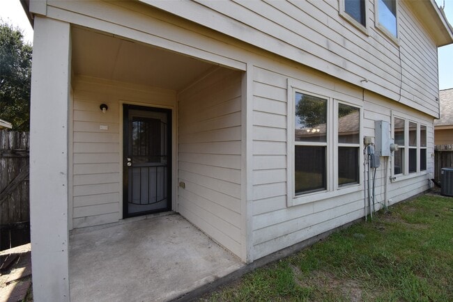 Building Photo - 11215 Overland Trail Dr