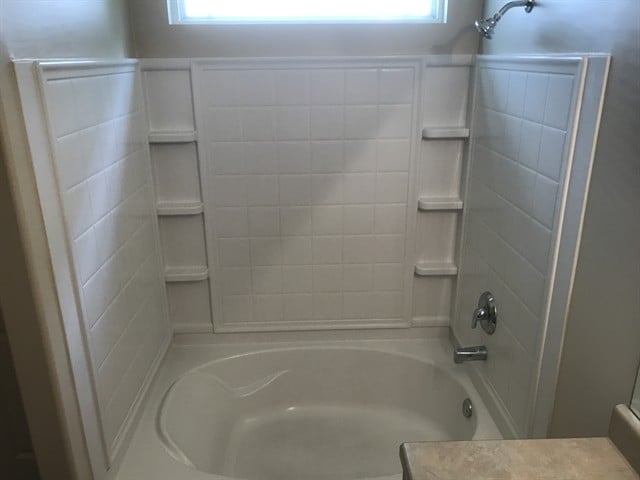 Building Photo - 24 Chapel Lk N