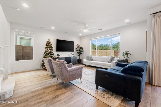 Building Photo - 21927 N 31st Pl