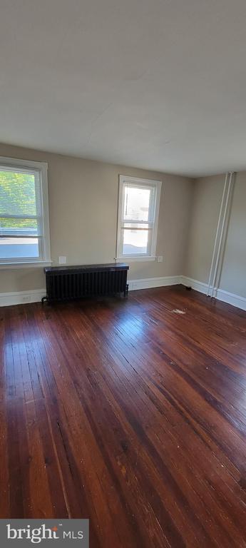 Building Photo - 272 MAPLE