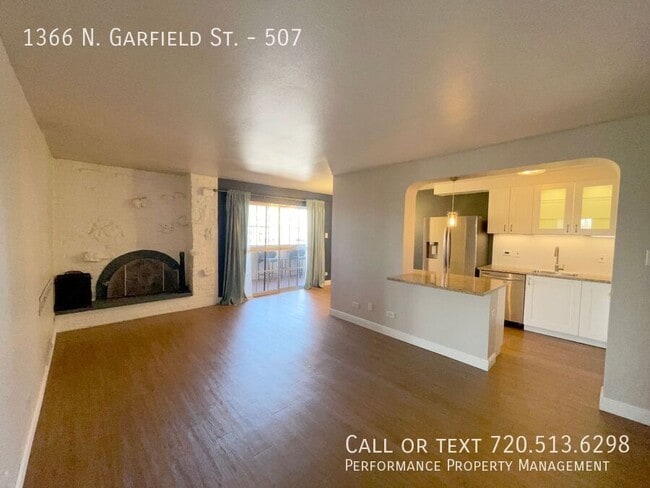 Building Photo - 1366 Garfield St