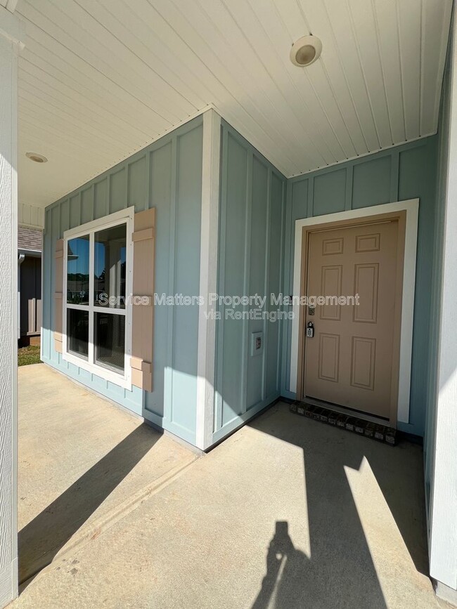 Building Photo - 4084 Blaney Ln