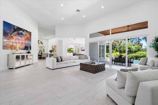 Building Photo - 2313 Golf Brook Dr