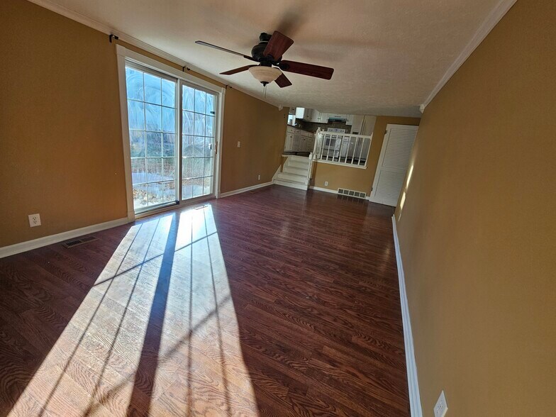 Building Photo - 11327 Camden Ave