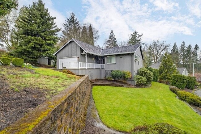 Building Photo - Studio style one bedroom in SW with all Ut...