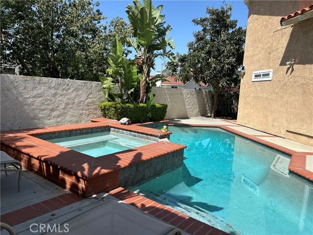 Building Photo - 14 Vicksburg