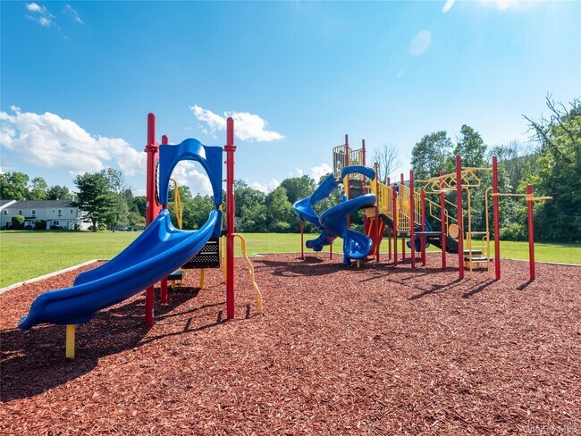 Building Photo - 402 Mountain Laurel Dr