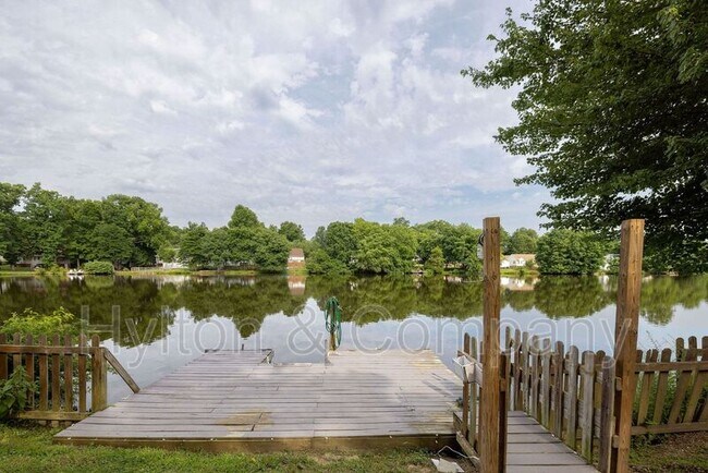 Building Photo - 7712 Breaker Point Ct
