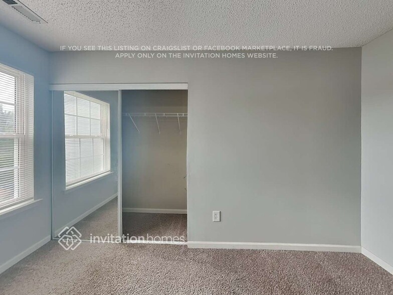 Building Photo - 1009 Fort Clapsop Ct