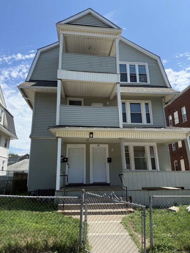 Primary Photo - 126 Adams St