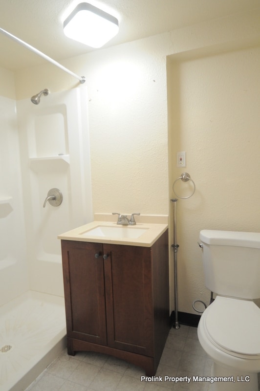 Building Photo - 5028 9th Ave NE