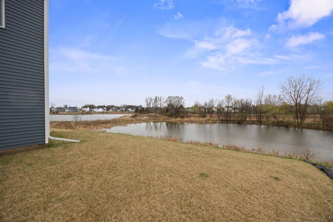 Building Photo - 2442 Buffalo Ridge Dr