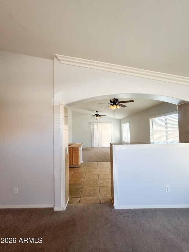 Building Photo - 25645 W Dunlap Rd