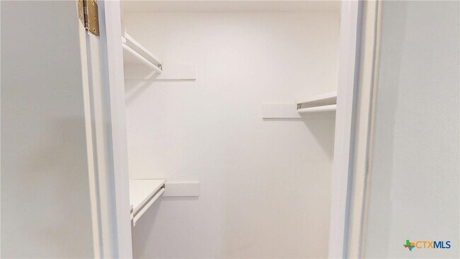 Building Photo - 4118 Ermine Trail