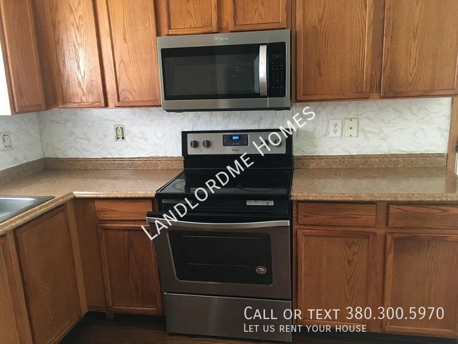 Building Photo - 2623 Bloom Dr