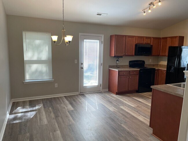 Building Photo - 3 bedroom, 2 bath home for rent in Brookstone in Sunset Harbor in Bolivia