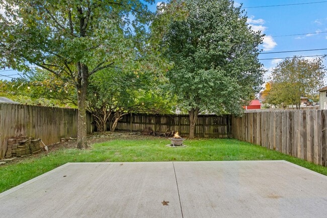 Building Photo - 3893 Boston Rd