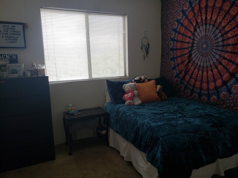 Bedroom Window - 1823 N Park Ave