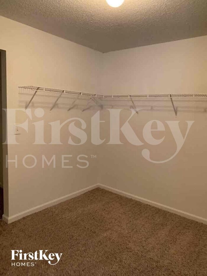 Building Photo - 3276 Timber Ridge