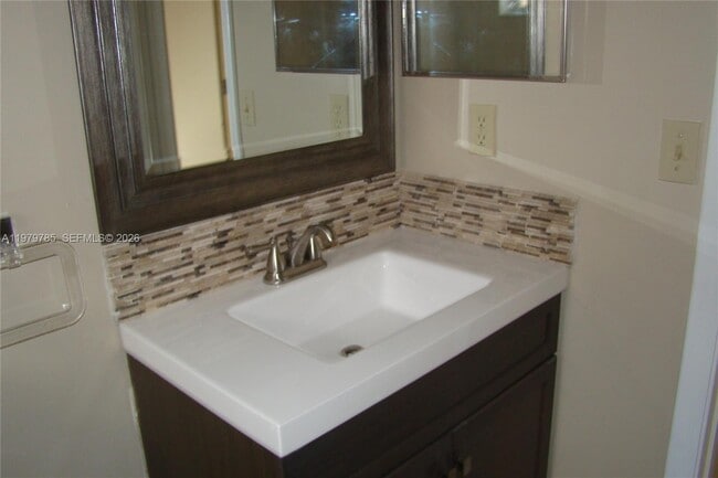 Building Photo - 2784 Oakleigh Ln