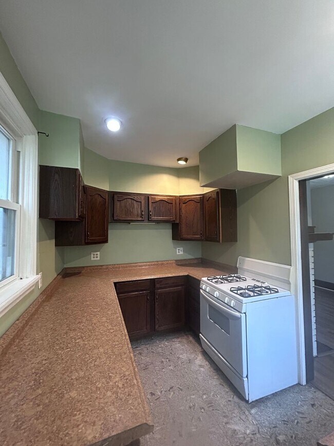 Building Photo - wat247