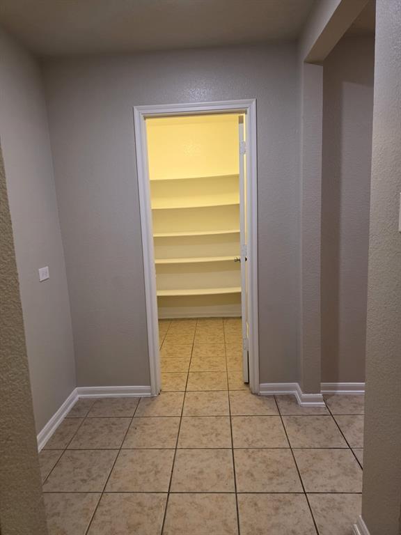 Building Photo - 25335 Briscoe Village Dr
