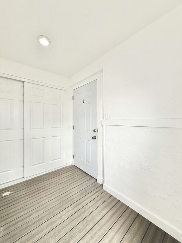 Building Photo - 80 146th Ave