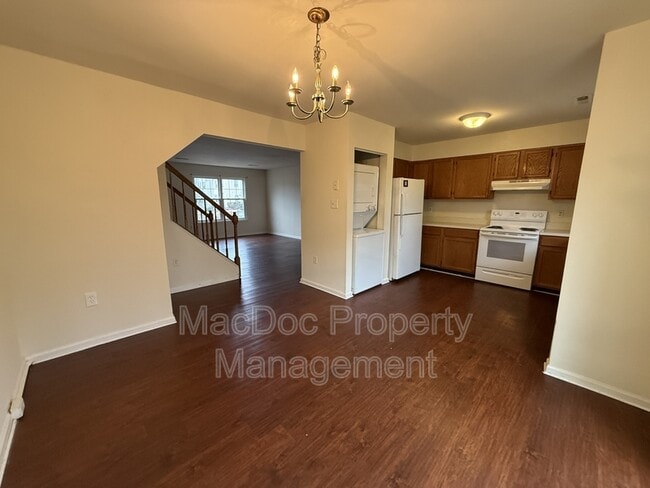 Building Photo - 3635 McDowell Ct