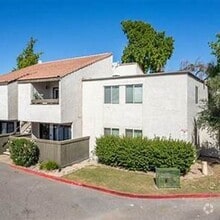 Building Photo - 1- Bedroom 1 Bath in Shadow Bend