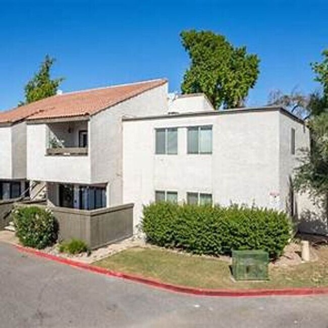 Primary Photo - 1- Bedroom 1 Bath in Shadow Bend