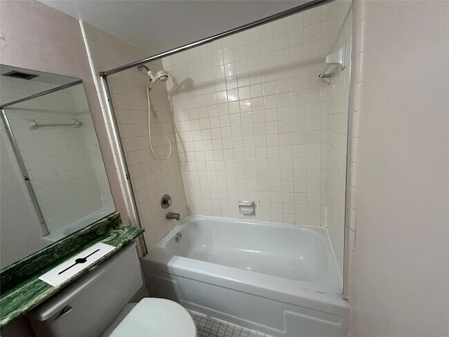 Building Photo - 3301 Spanish Moss Terrace