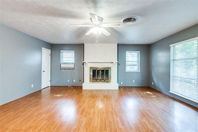 Building Photo - 1703 Raydon Dr