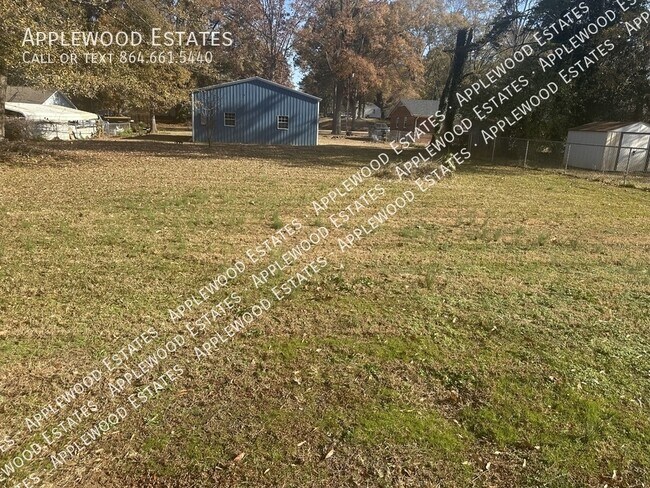 Building Photo - 218 Donavon Dr