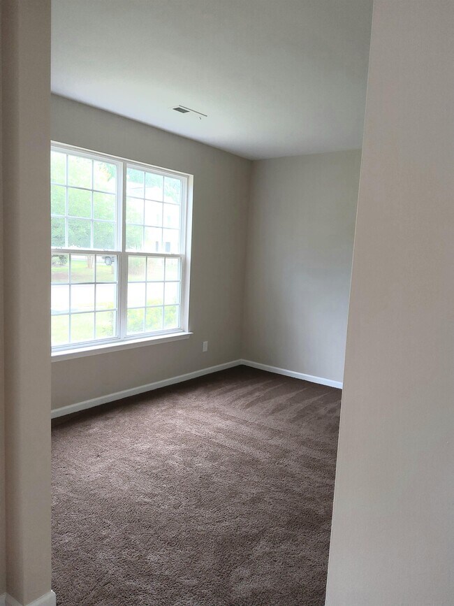 Building Photo - 8977 N Red Maple Cir