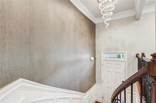 Building Photo - 1514 Woodbridge Way NE