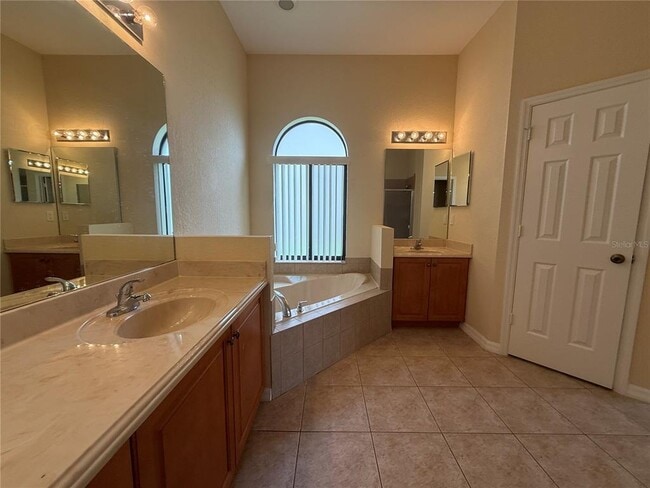 Building Photo - 439 Caraway Dr