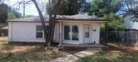 Building Photo - rs0401