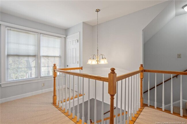 Building Photo - 2021 Shadow Creek Dr