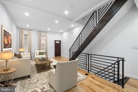 Building Photo - 4047 Green St