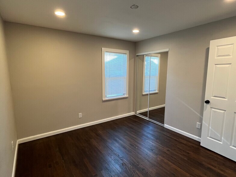 Bedroom 2 - 472 Clara Street