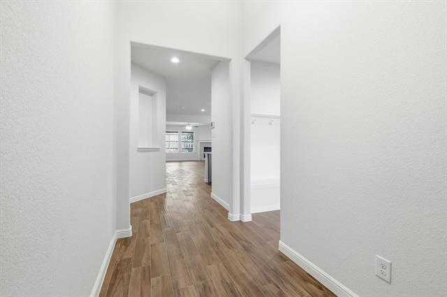 Building Photo - 2524 Little Wonder Ln