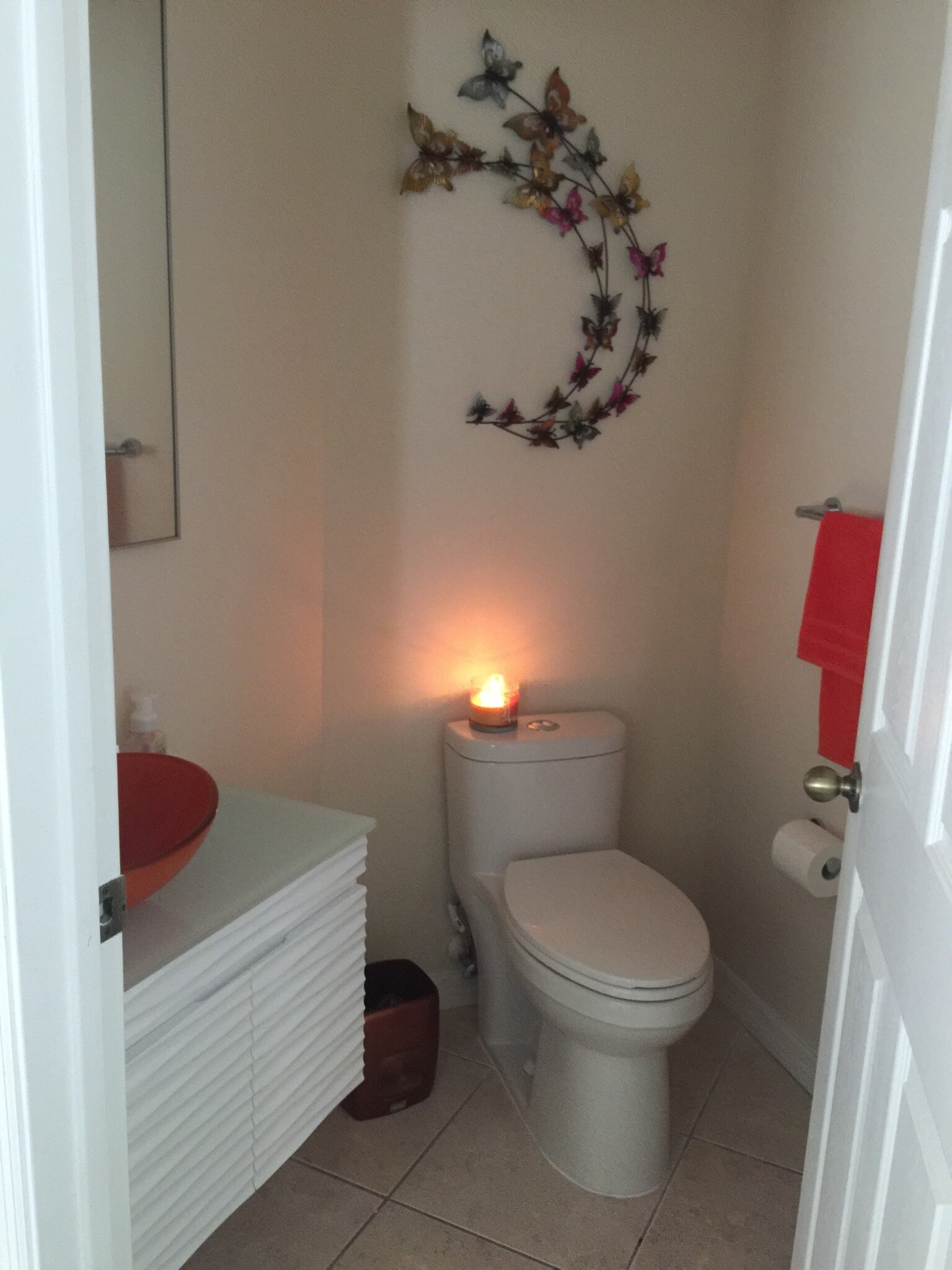 Half Bathroom - 7129 Crescent Creek Way