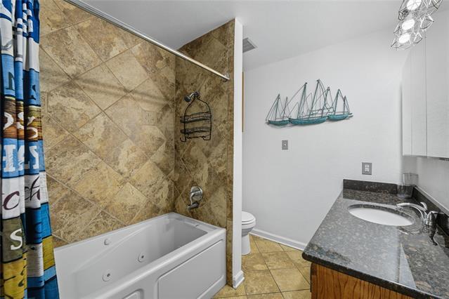 Building Photo - 644 Harbor Dr