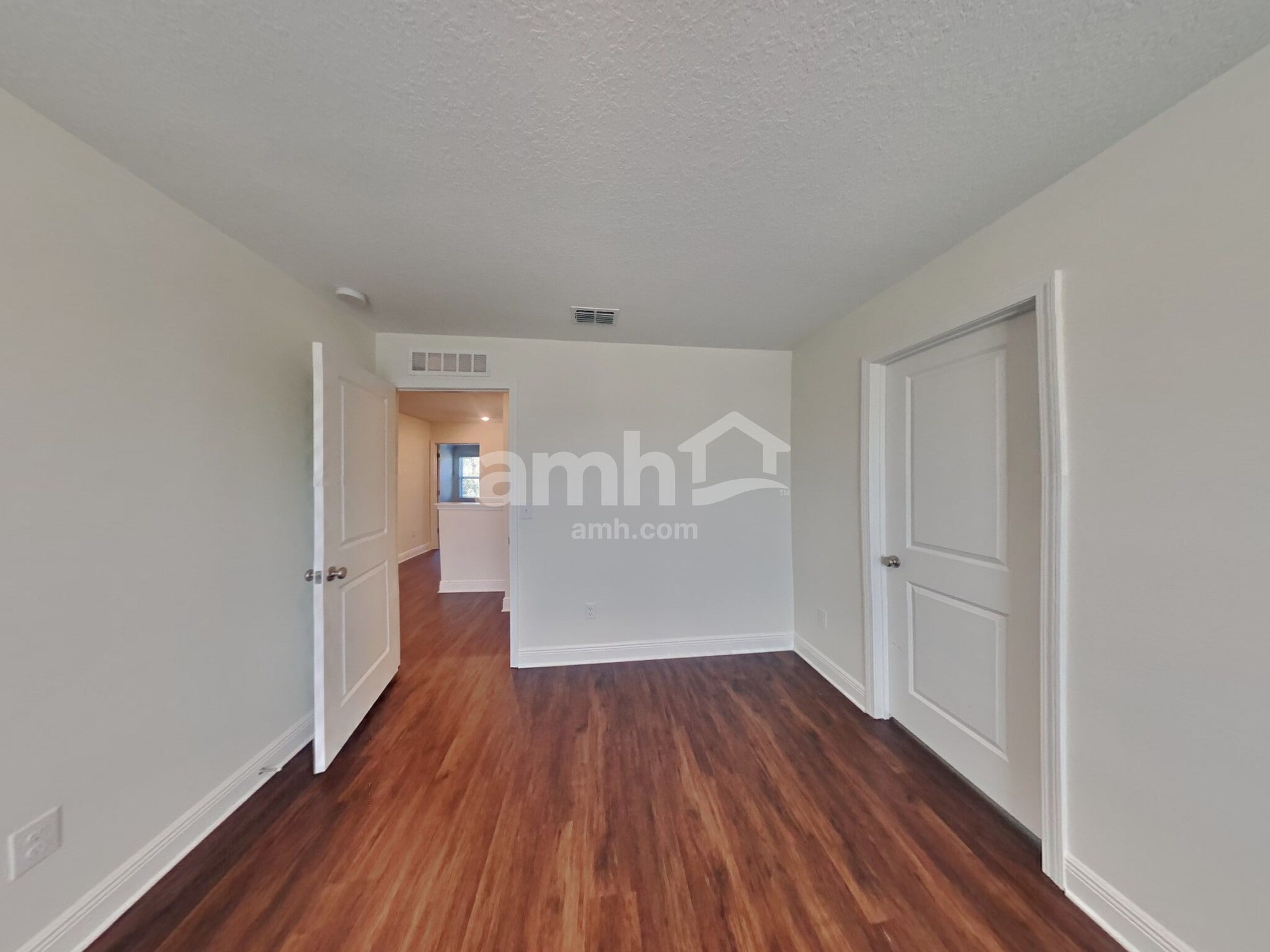 Building Photo - 20451 Calla Lily Dr