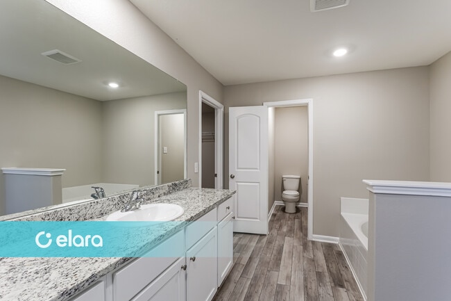 Building Photo - 2815 PRALINE FRY